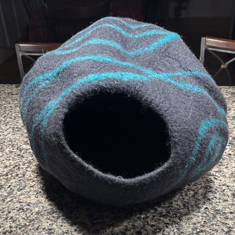 Gray and Blue Felted Cat Cave